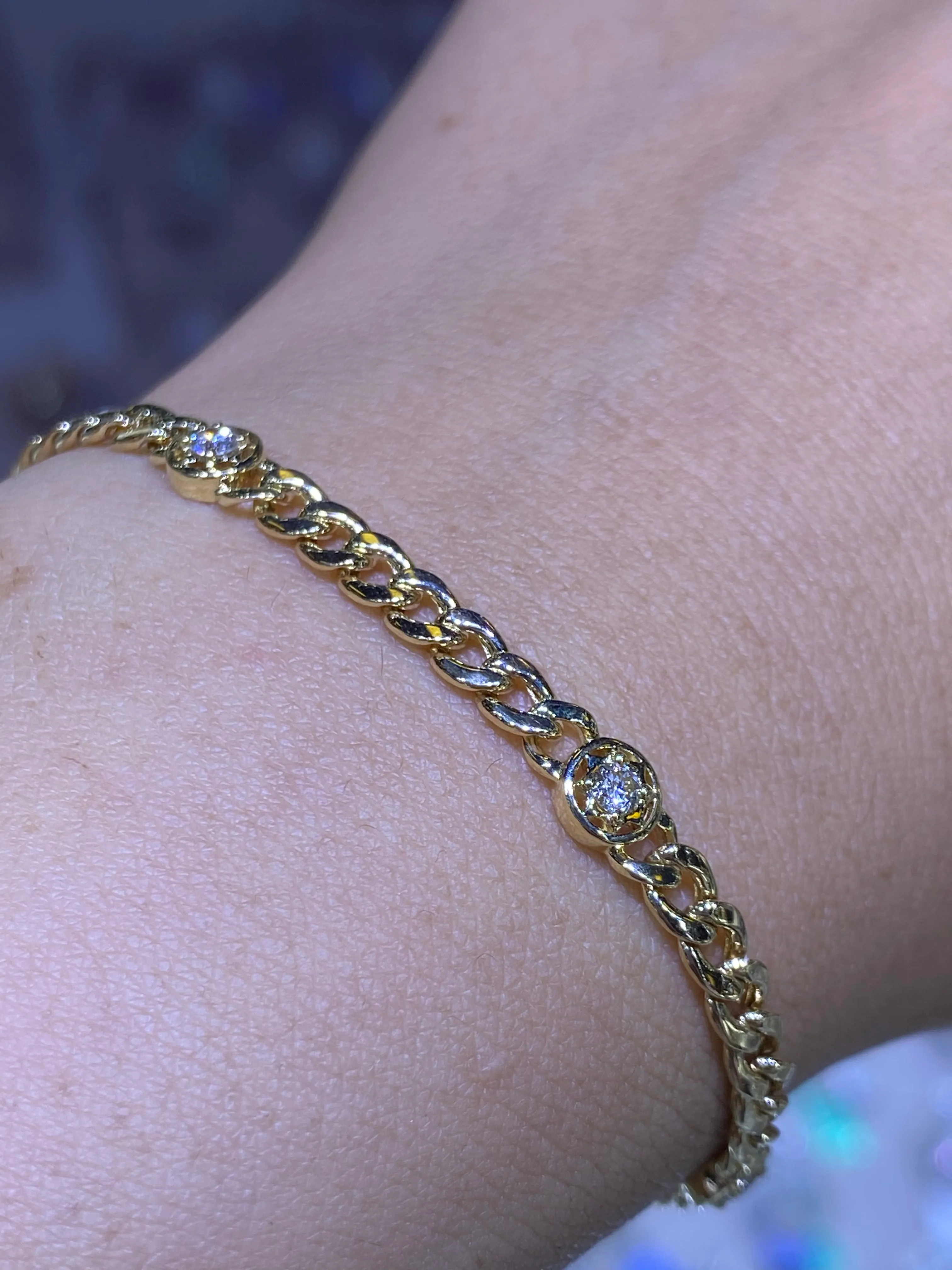 14k Gold Cuban Single Bezel Diamond Bracelet