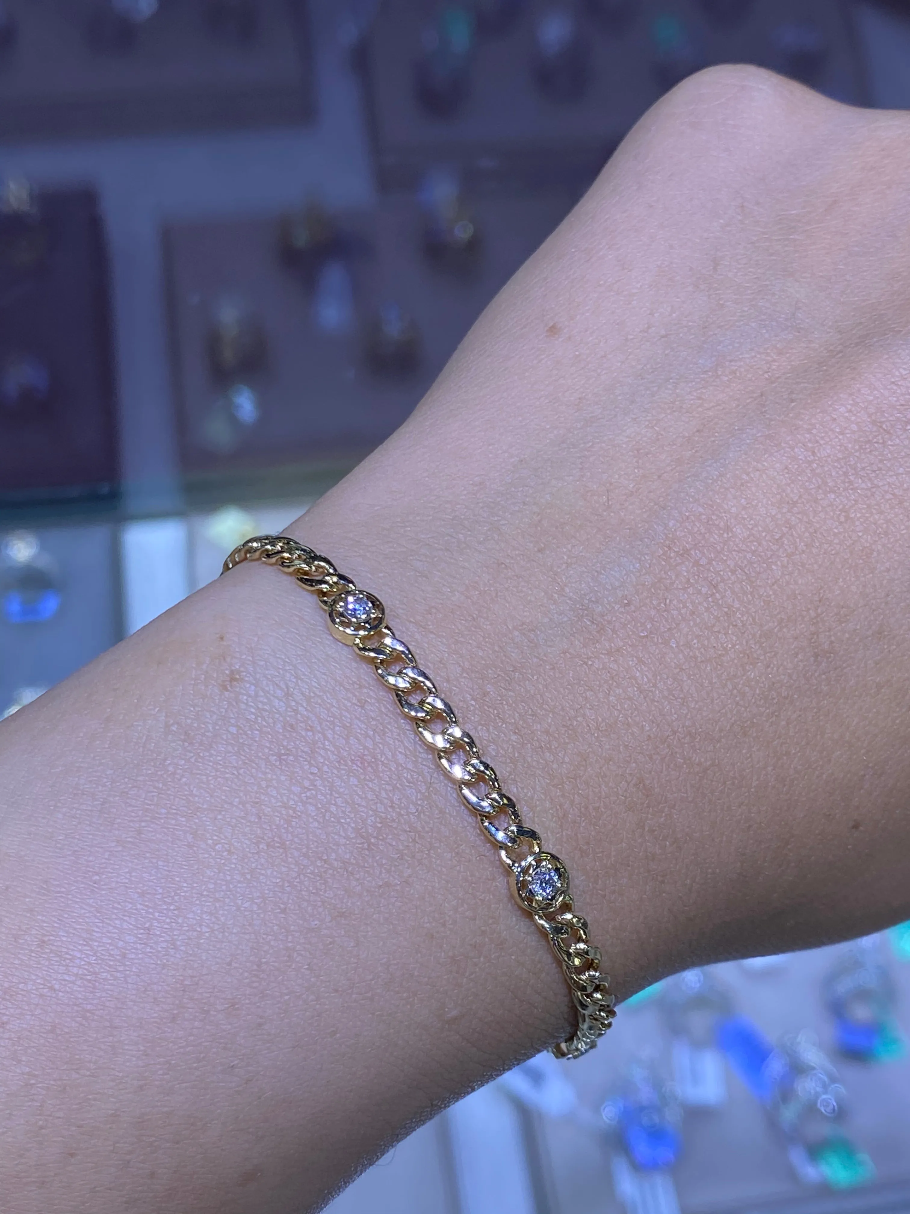 14k Gold Cuban Single Bezel Diamond Bracelet