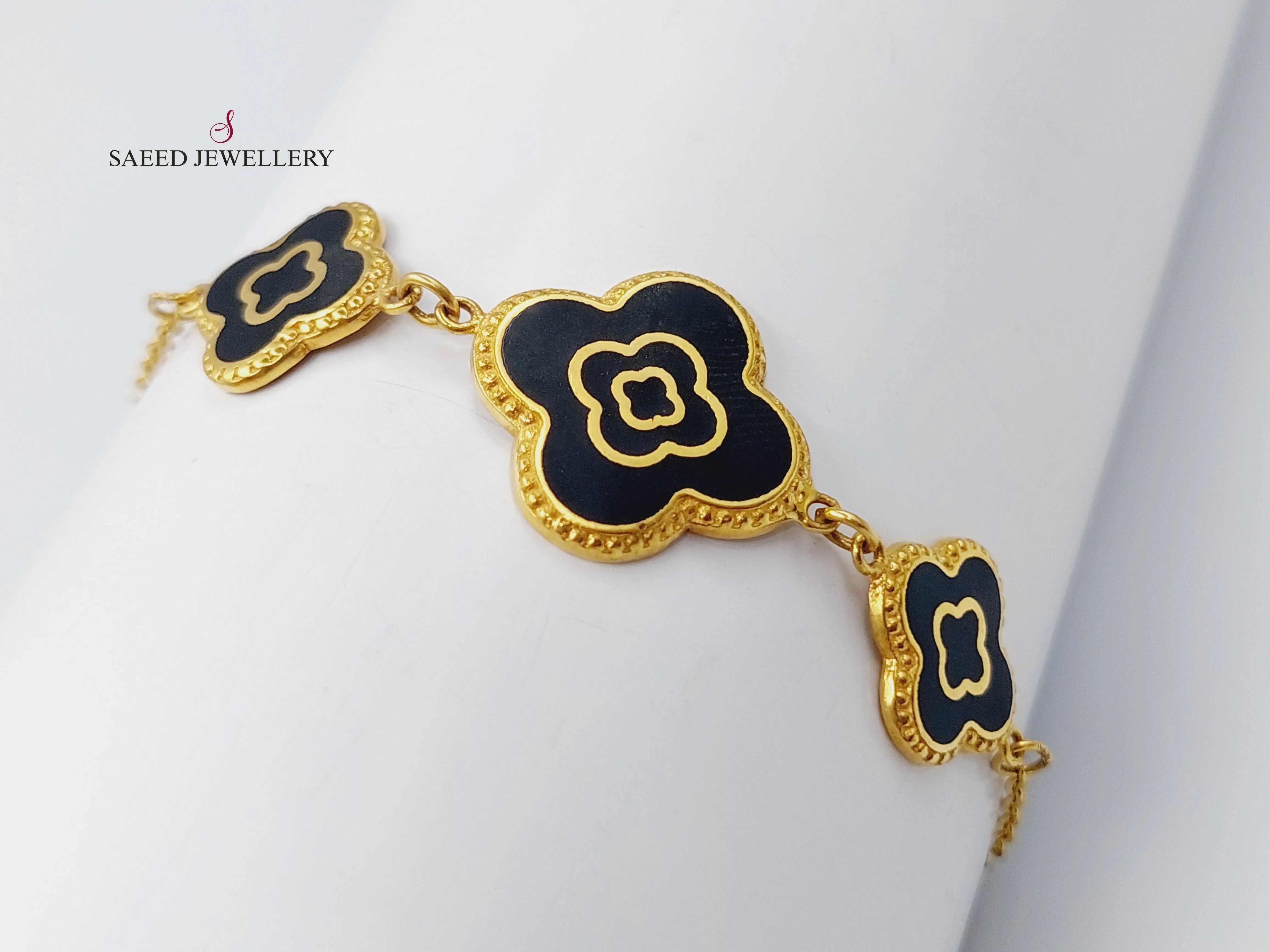 21K Enamel Clover Bracelet