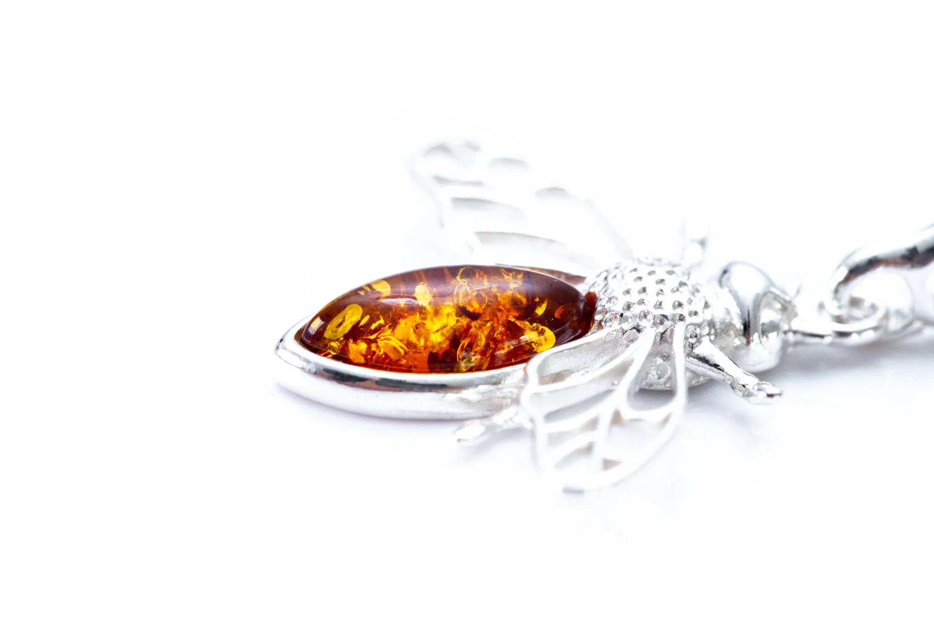 Amber Bee Necklace - Symbol of Community, Creativity, and Personal Power