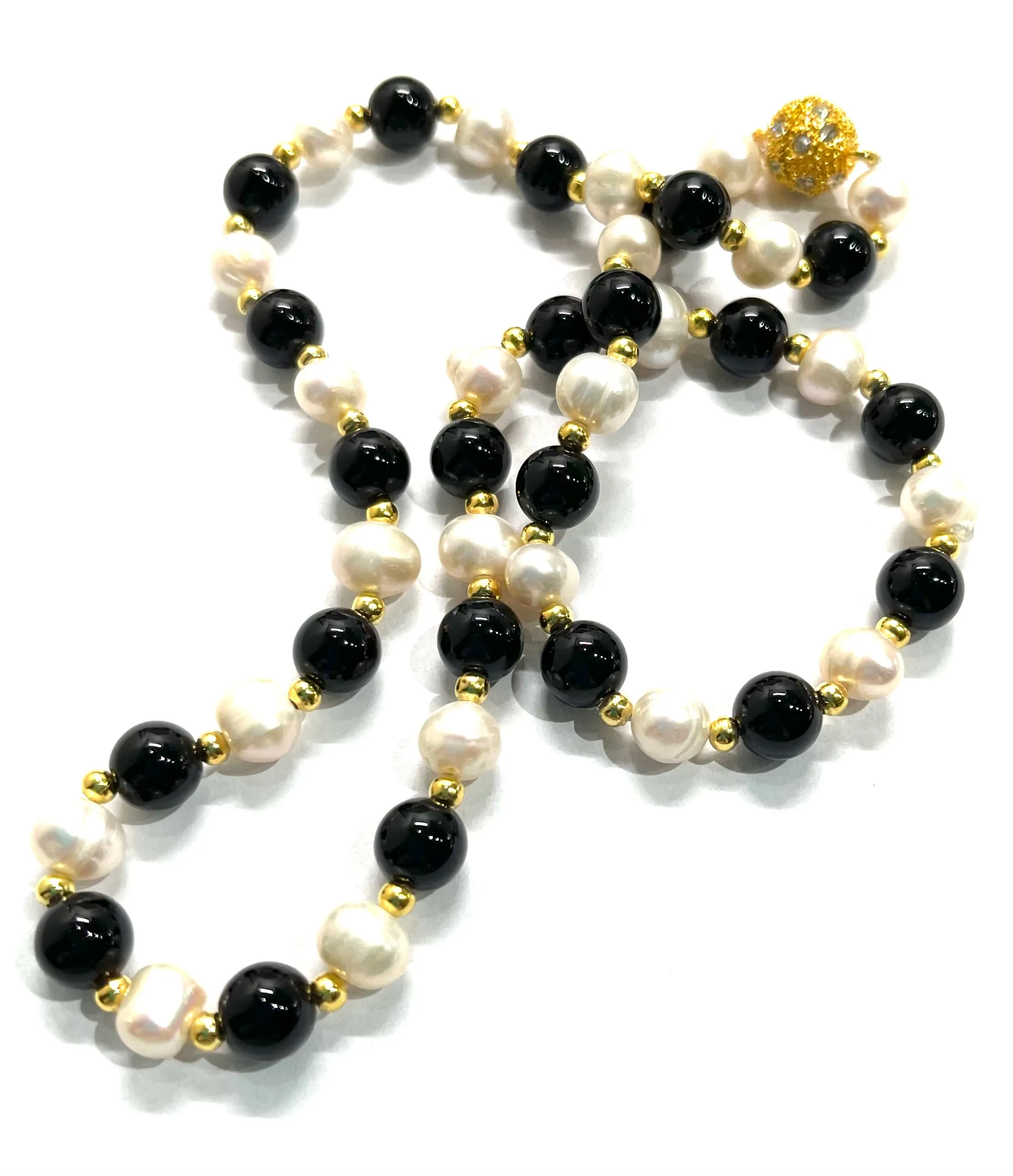 Black Onyx & Freshwater Pearl Gemstone Necklace 18”