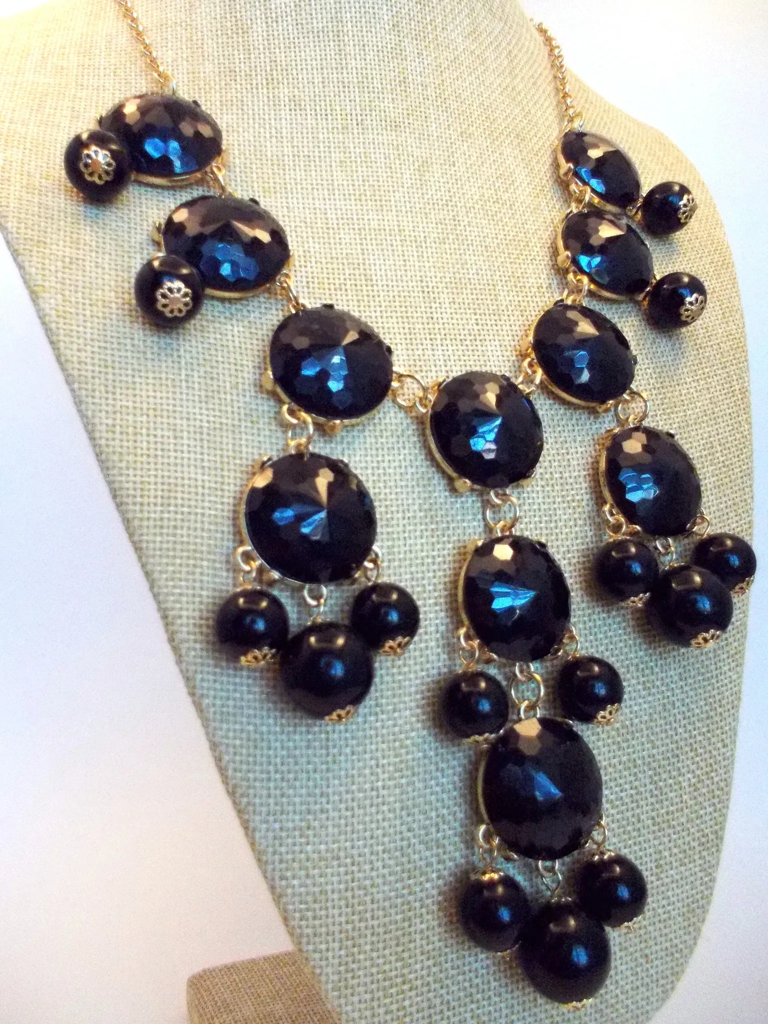 Bubble JEWELED Statement Necklace- Black