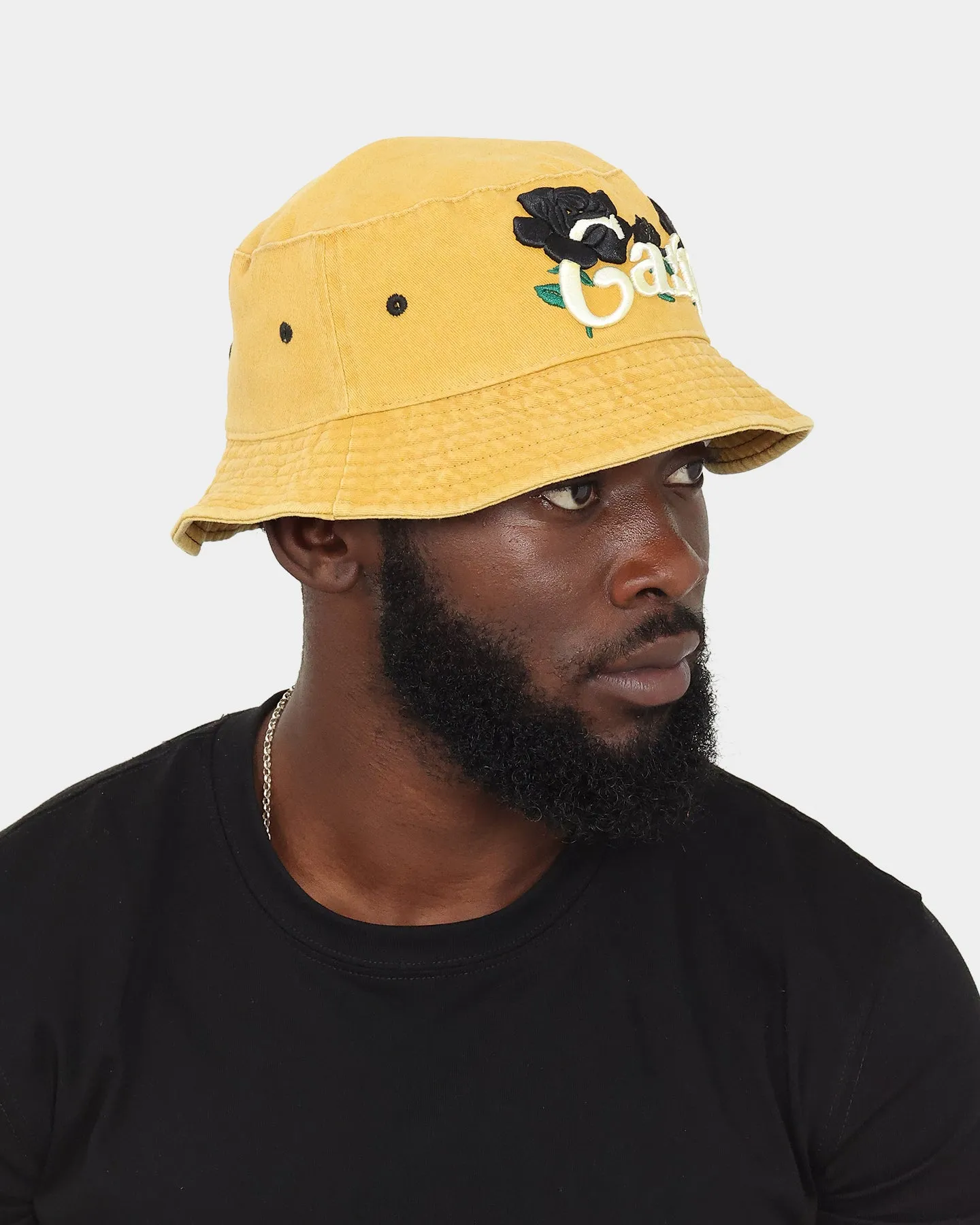 Carre Volle Rose Bucket Hat Yellow