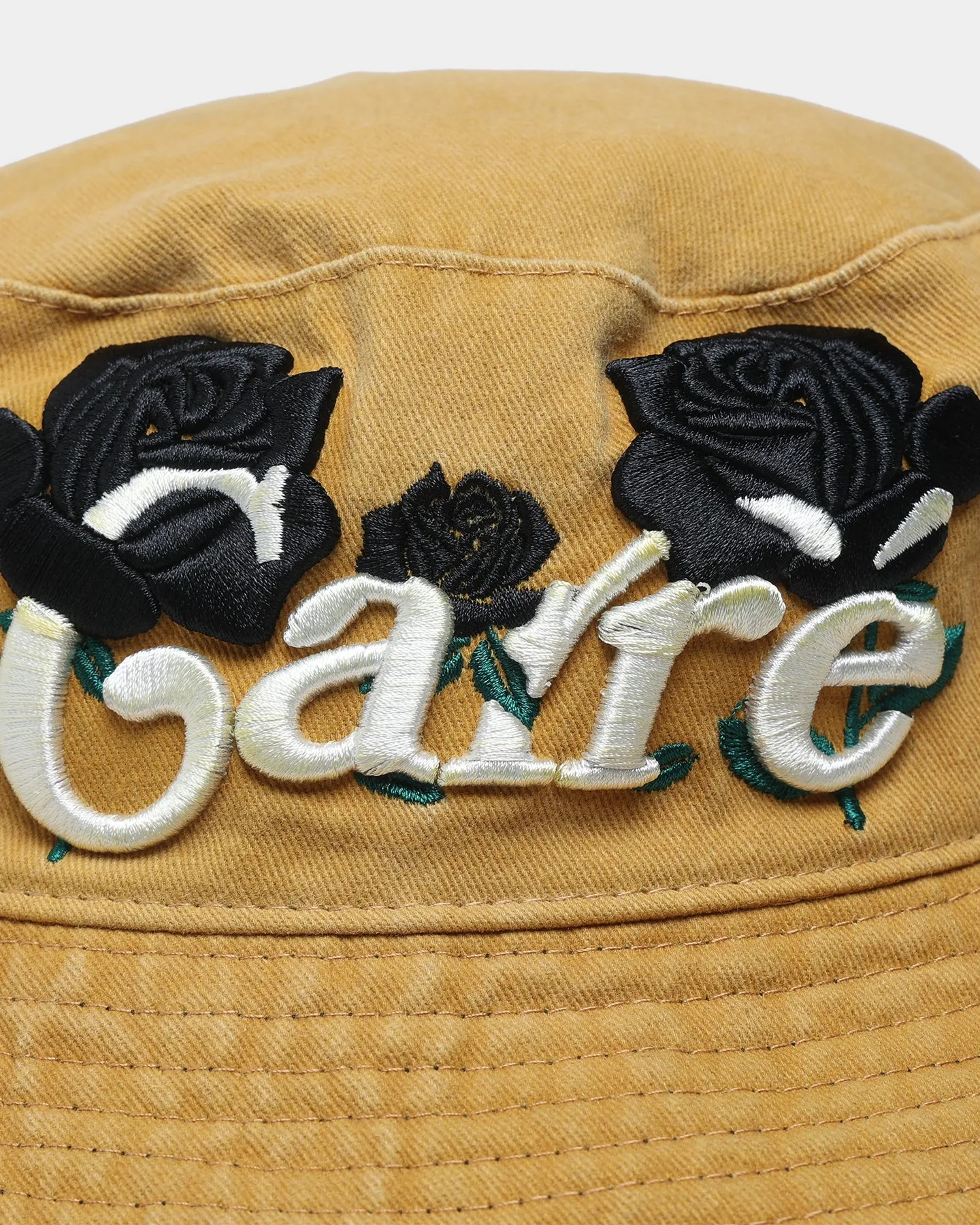 Carre Volle Rose Bucket Hat Yellow