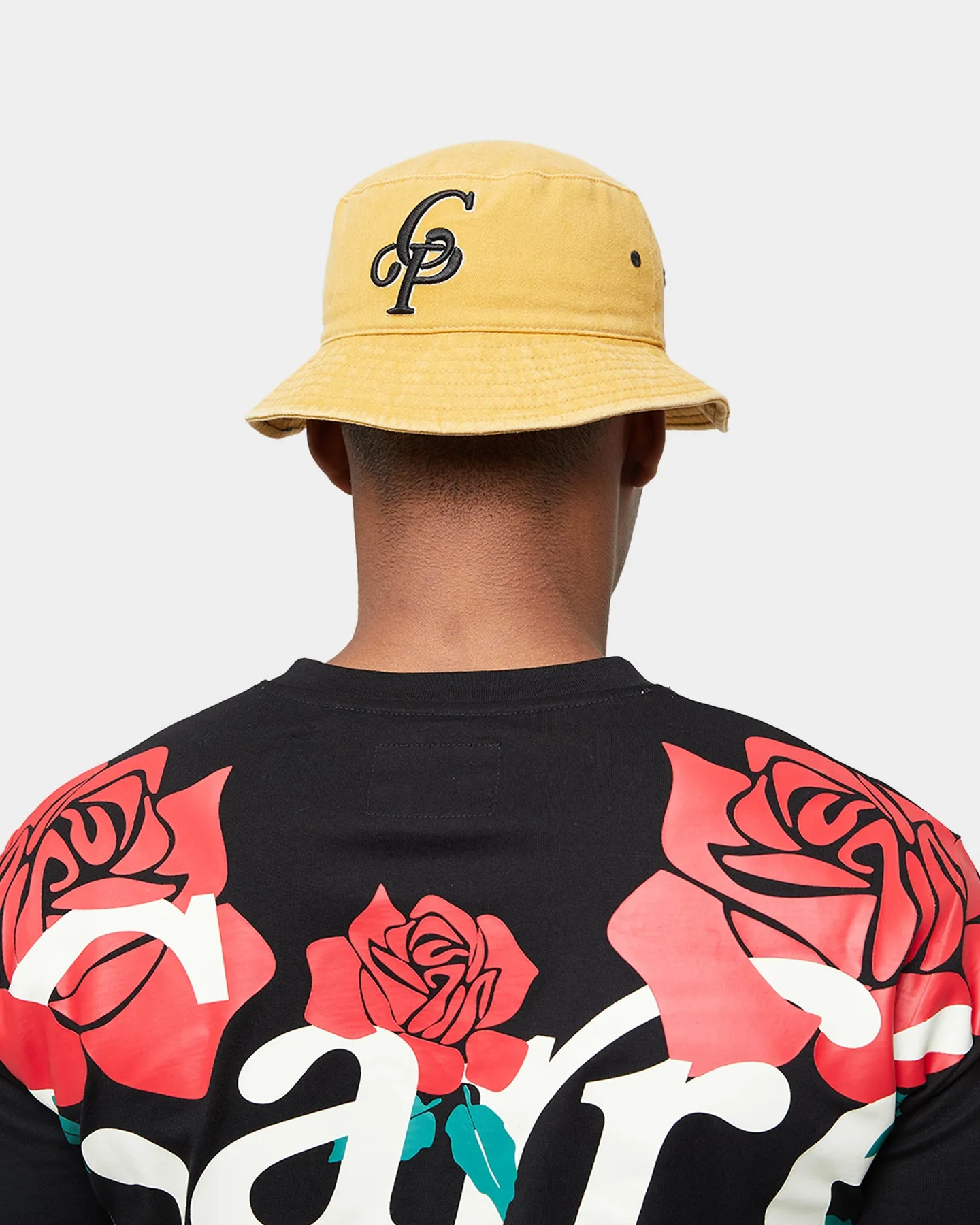 Carre Volle Rose Bucket Hat Yellow