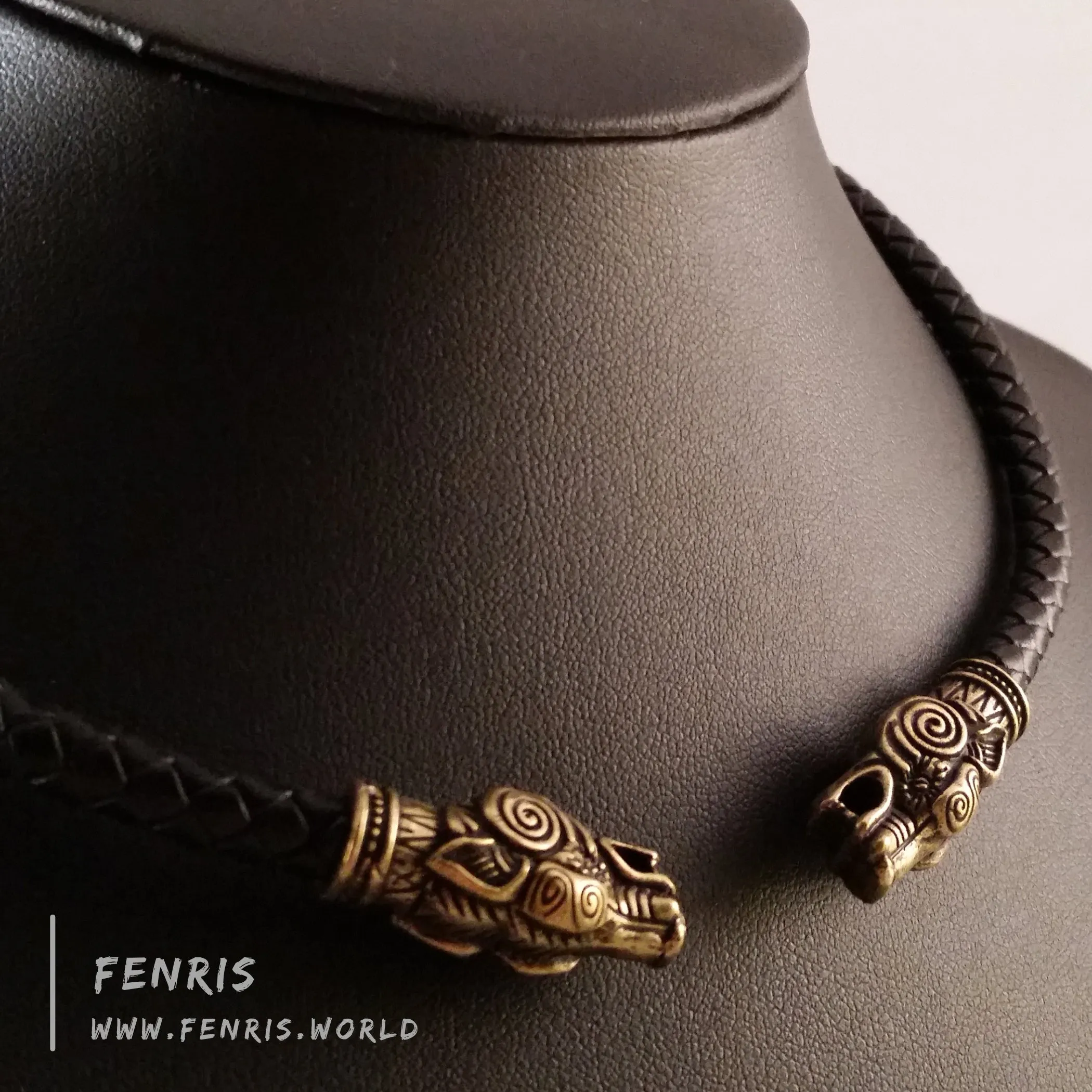 Celtic Torc Bronze Wolf Black Leather | Fenris