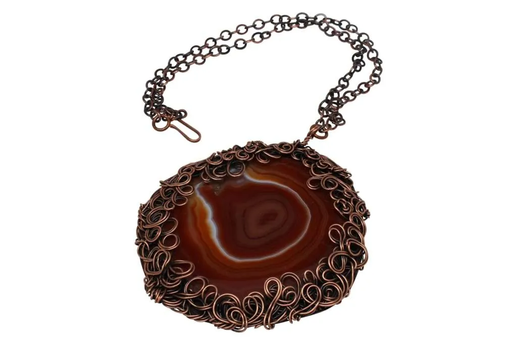 Lady Pendant Amber Agate Necklace