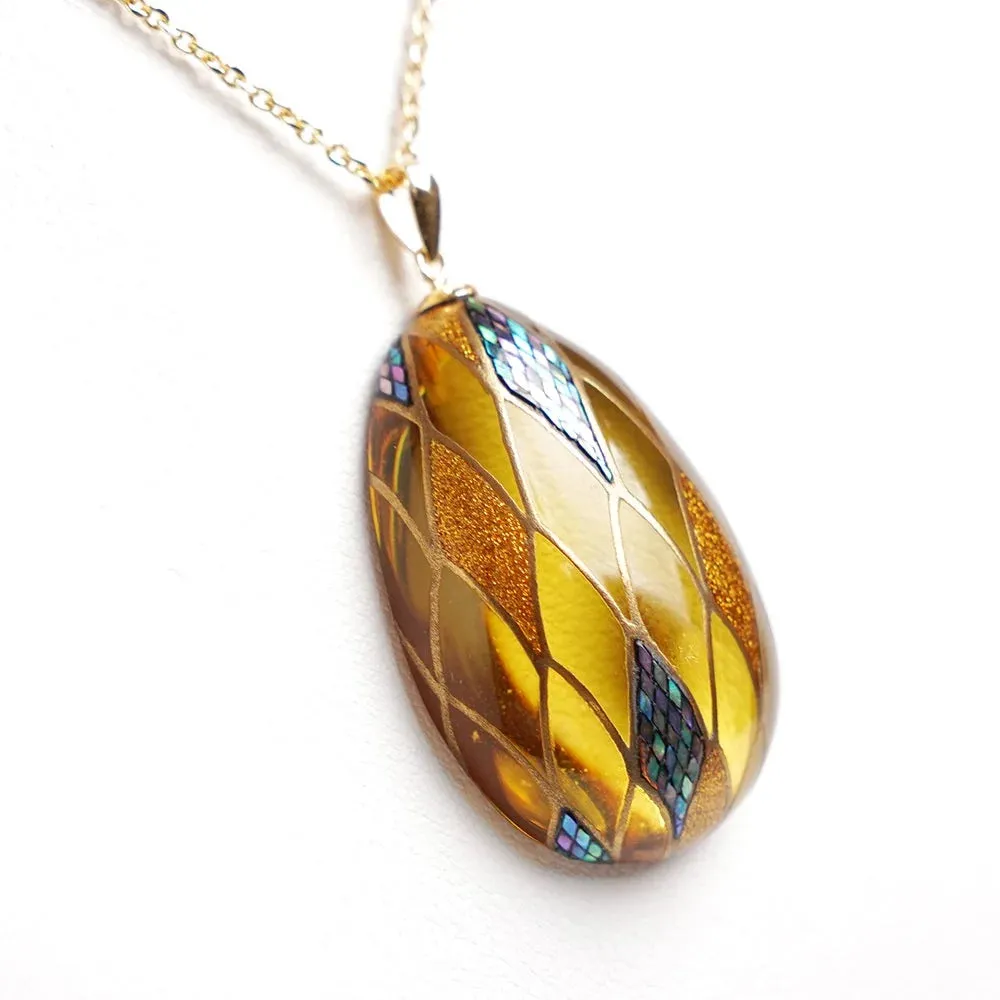 Maki-e Urushi Lacquer Pendant Necklace - Amber / Dragon Scale Pattern -, Traditional Japanese Urushi Lacquer Jewelry