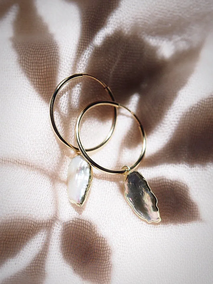 Mini Biwa Pearl Hoop Earrings - Kaimana