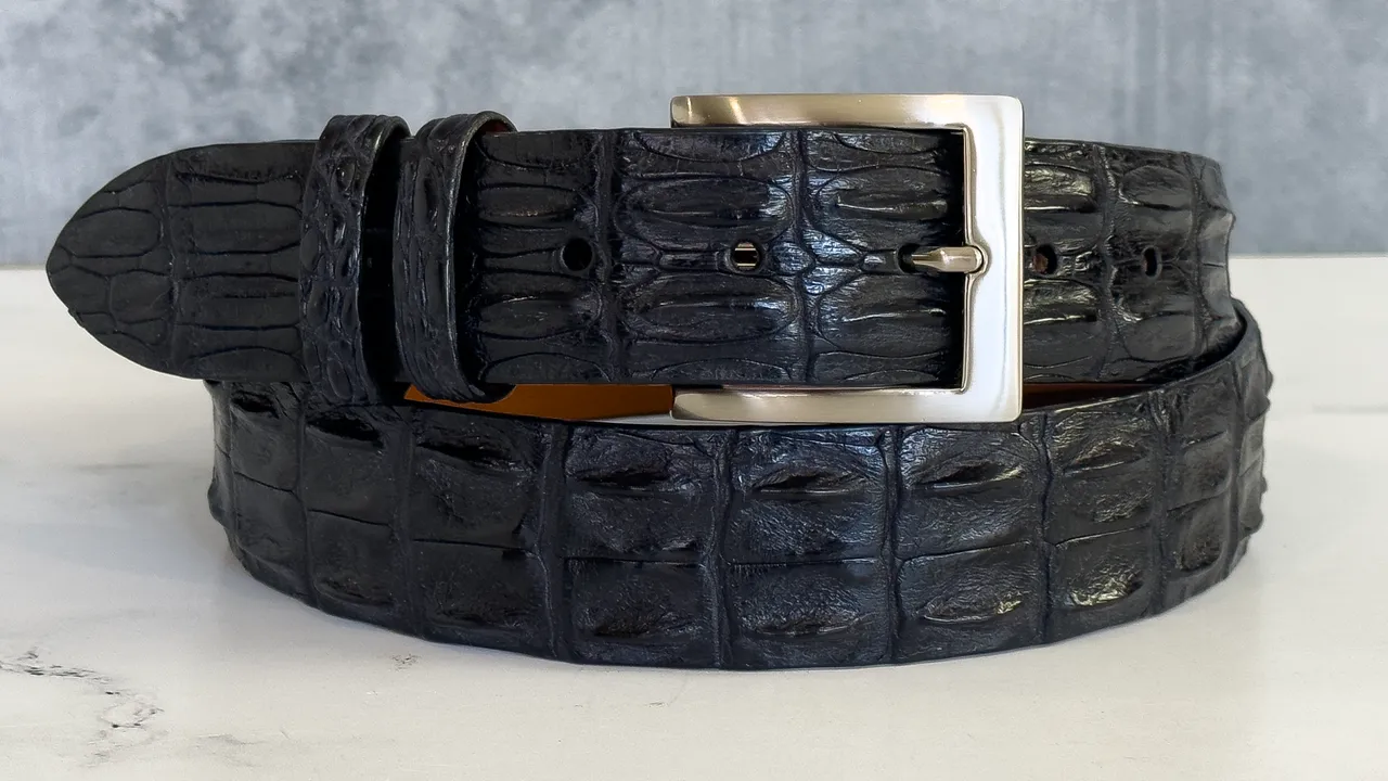 Saltwater Crocodile Belt: Black