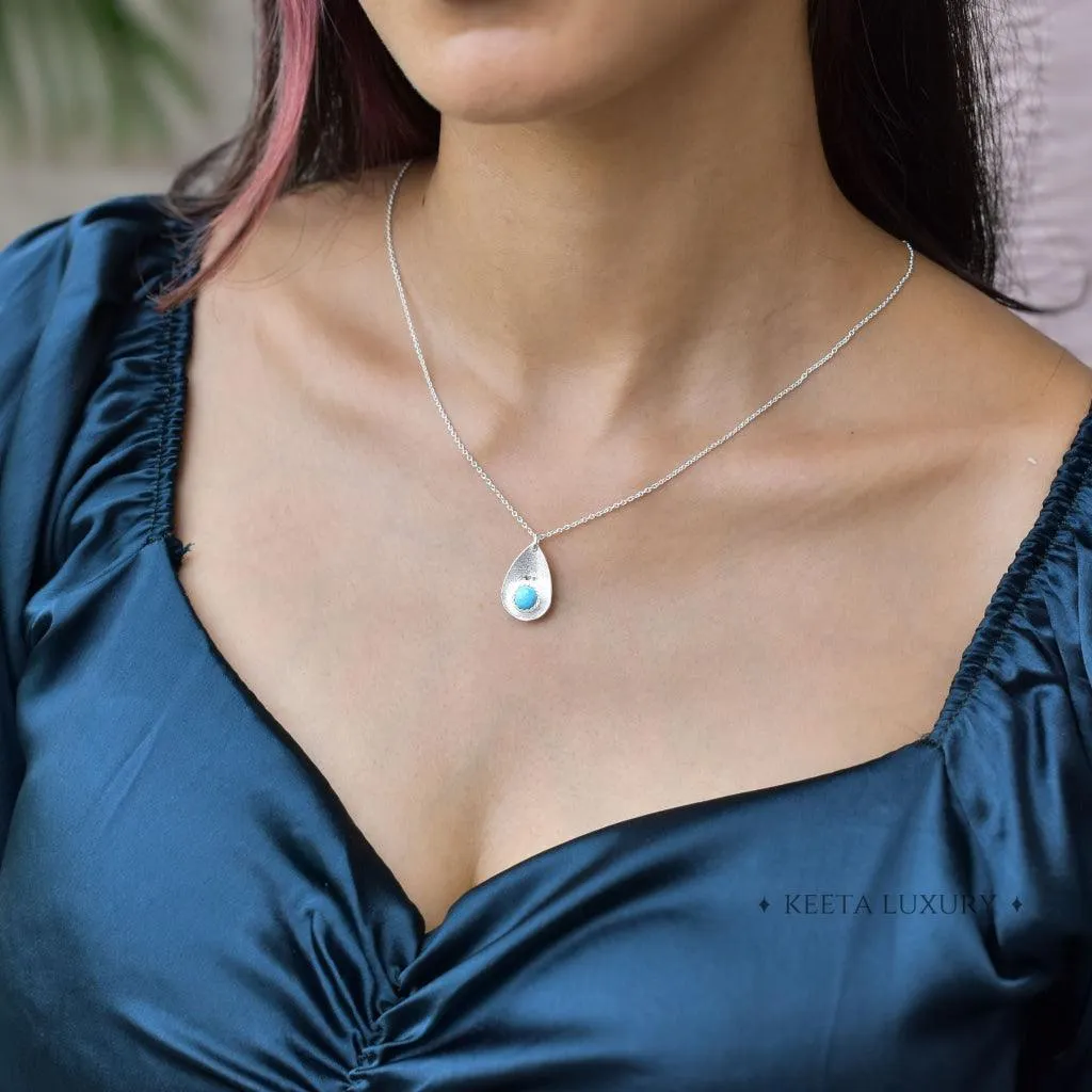 Subtle Elegance - Turquoise Necklace