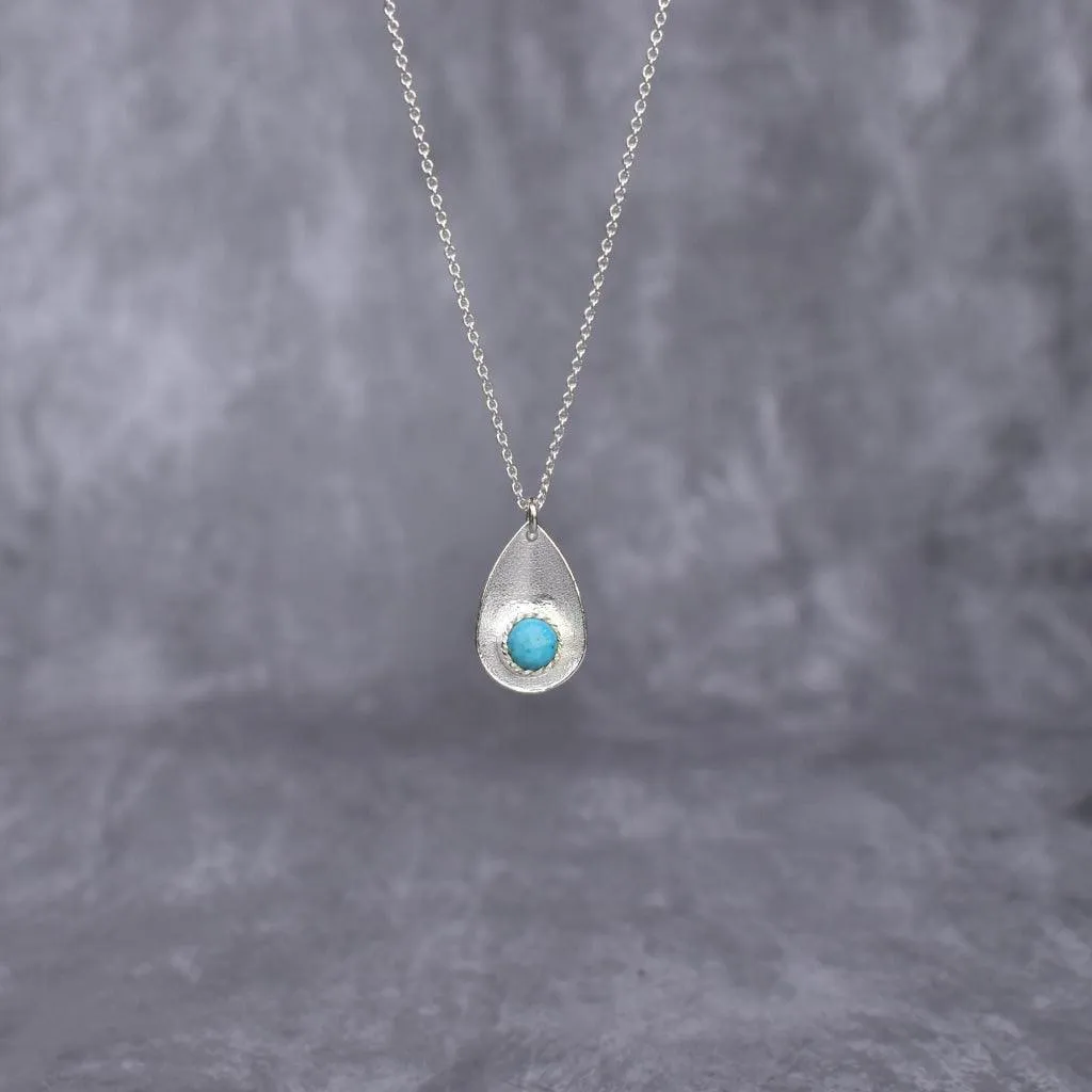 Subtle Elegance - Turquoise Necklace