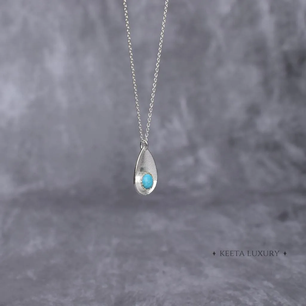 Subtle Elegance - Turquoise Necklace