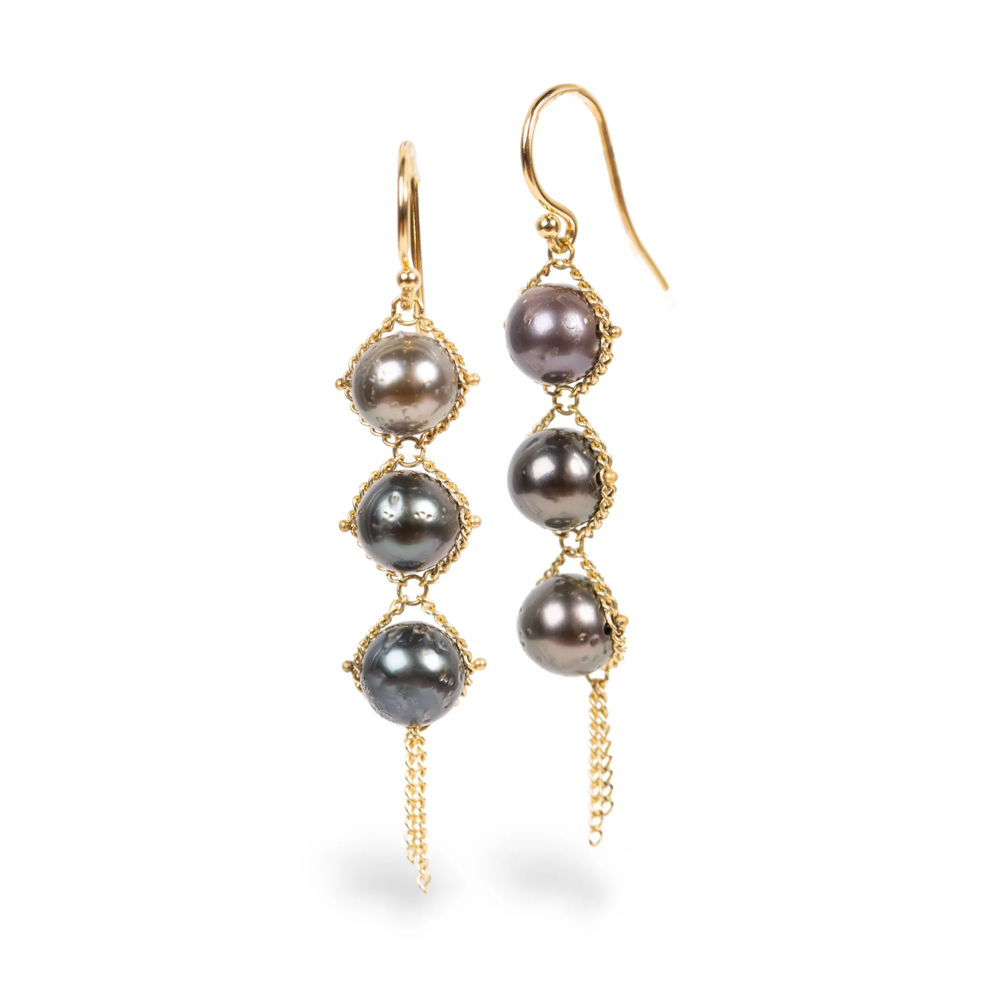 Textile Trio Earrings in Tahitian Pearl