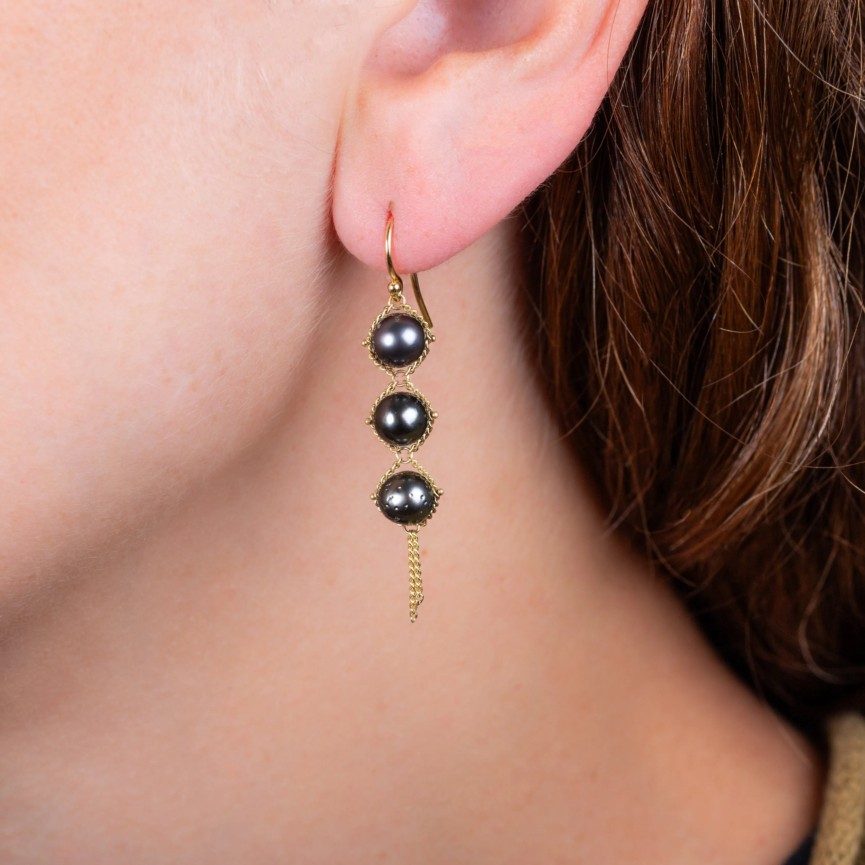 Textile Trio Earrings in Tahitian Pearl