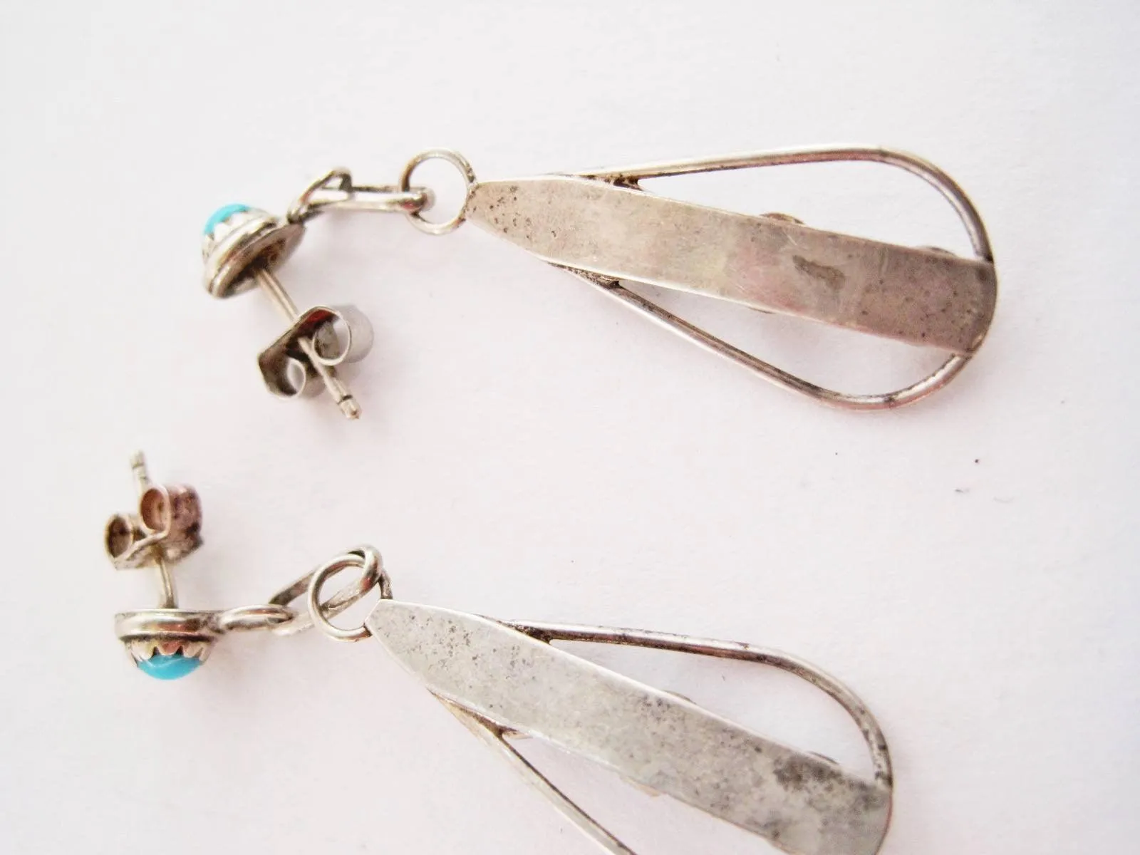 Vintage Native American Sterling Silver and Turquoise Dangle Earrings